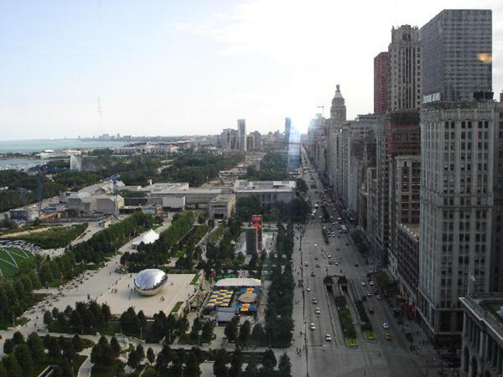 Oakwood At Millennium Park Plaza Aparthotel Chicago Exterior foto